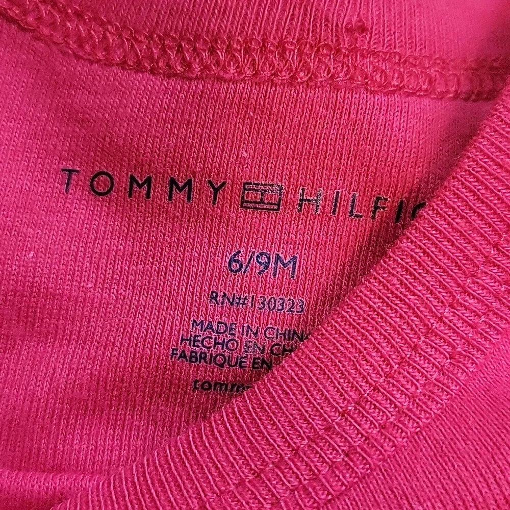 Tommy Hilfiger New Floral Onesie 6/9 Months Red Short Sleeve